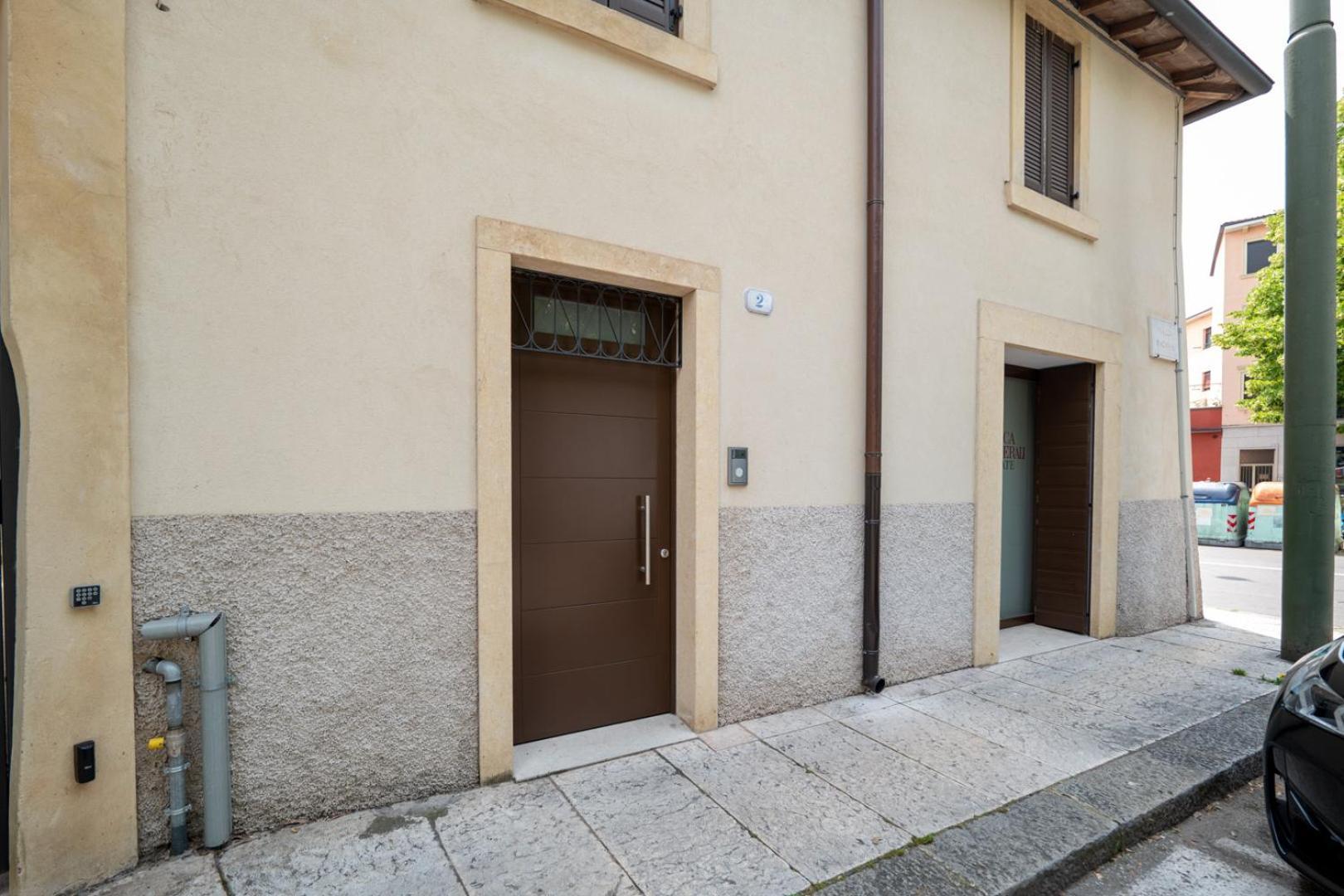 San Zen Che Ride Apartman Verona Kültér fotó